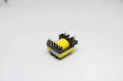 High frequency transformer EE20